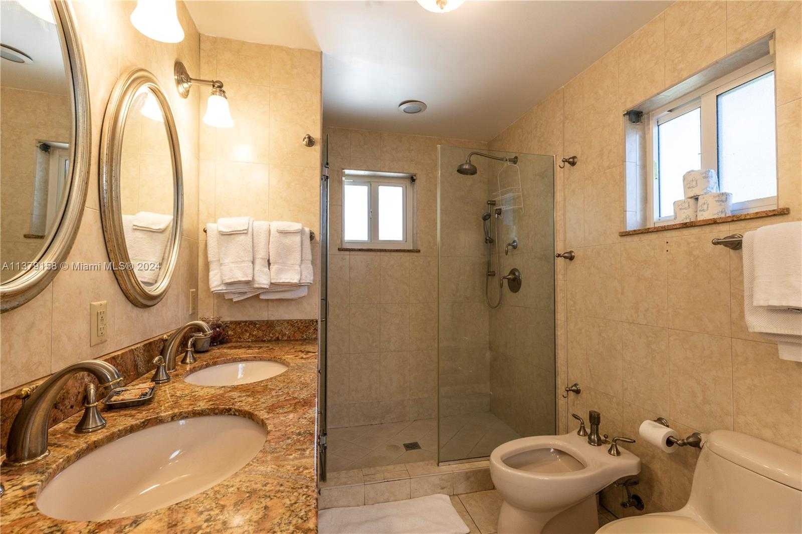 Small Image of 753 NORTH EAST 81ST ST, Miami Number 61