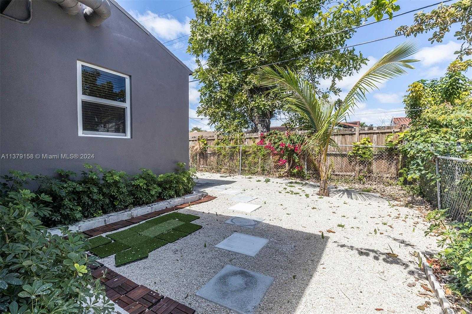 Small Image of 753 NORTH EAST 81ST ST, Miami Number 83