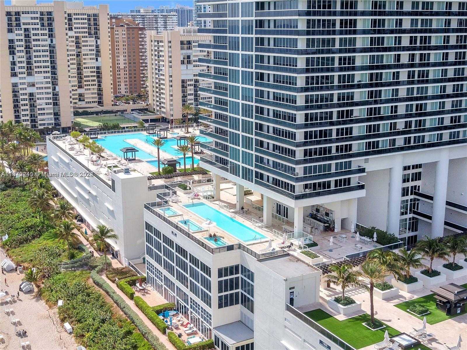 Small Image of 1830 SOUTH OCEAN DR #2010, Hallandale Beach Number 2