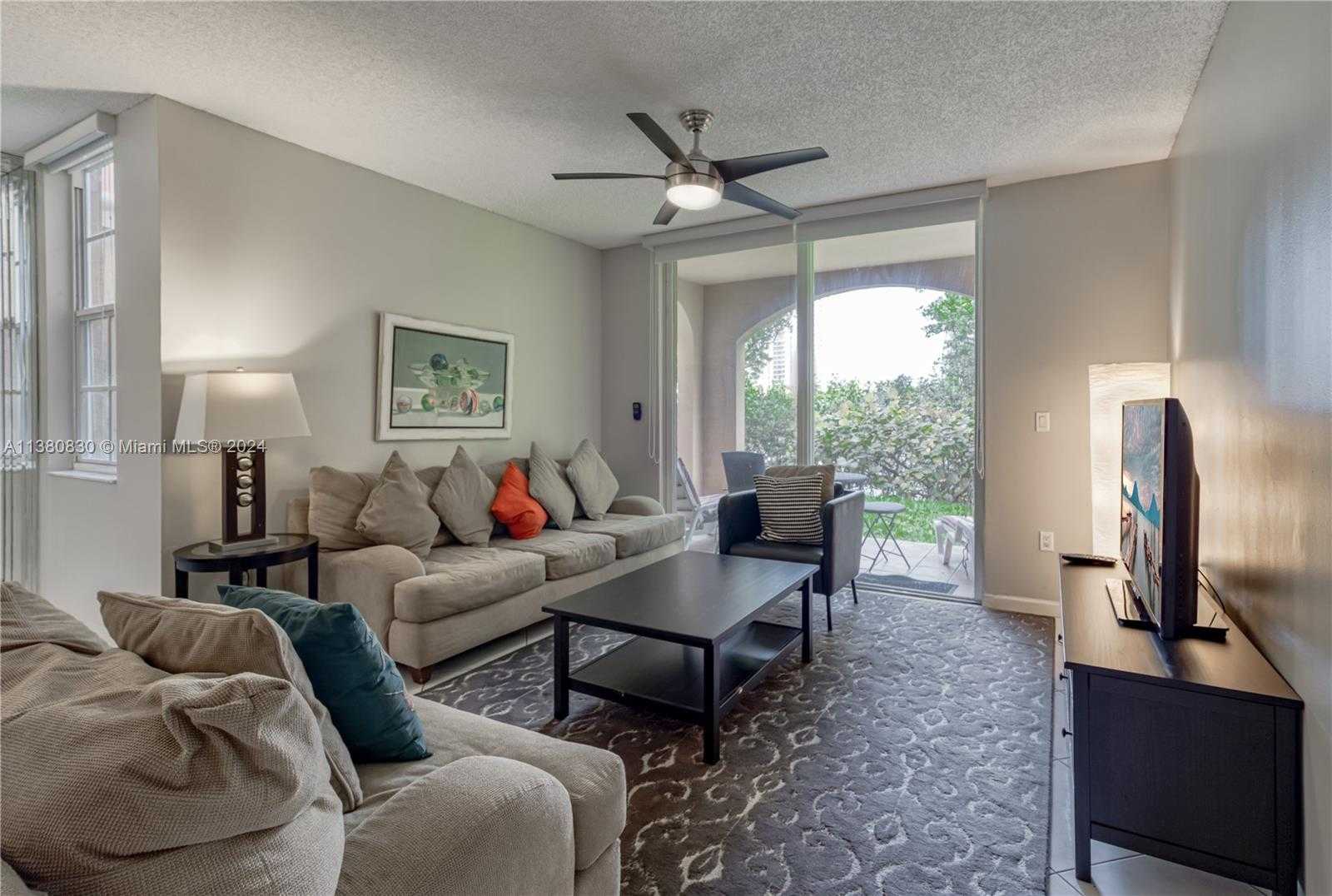 Small Image of 19655 EAST COUNTRY CLUB DR #6108, Aventura Number 3