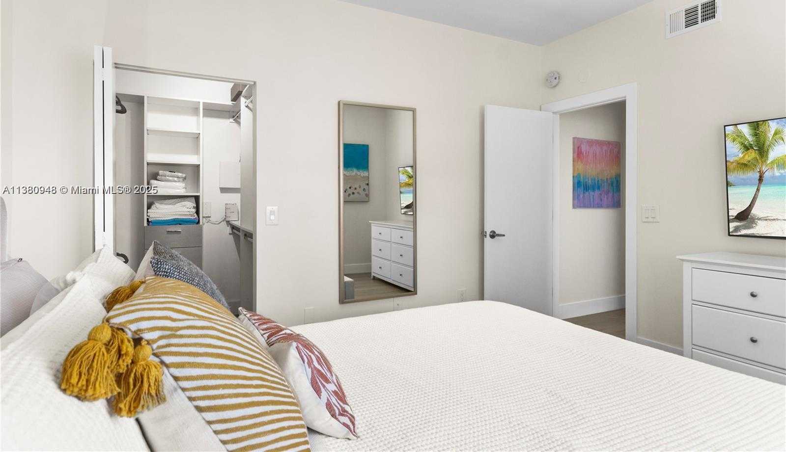 Small Image of 3255 NORTH EAST 184TH #12310, Aventura Number 30
