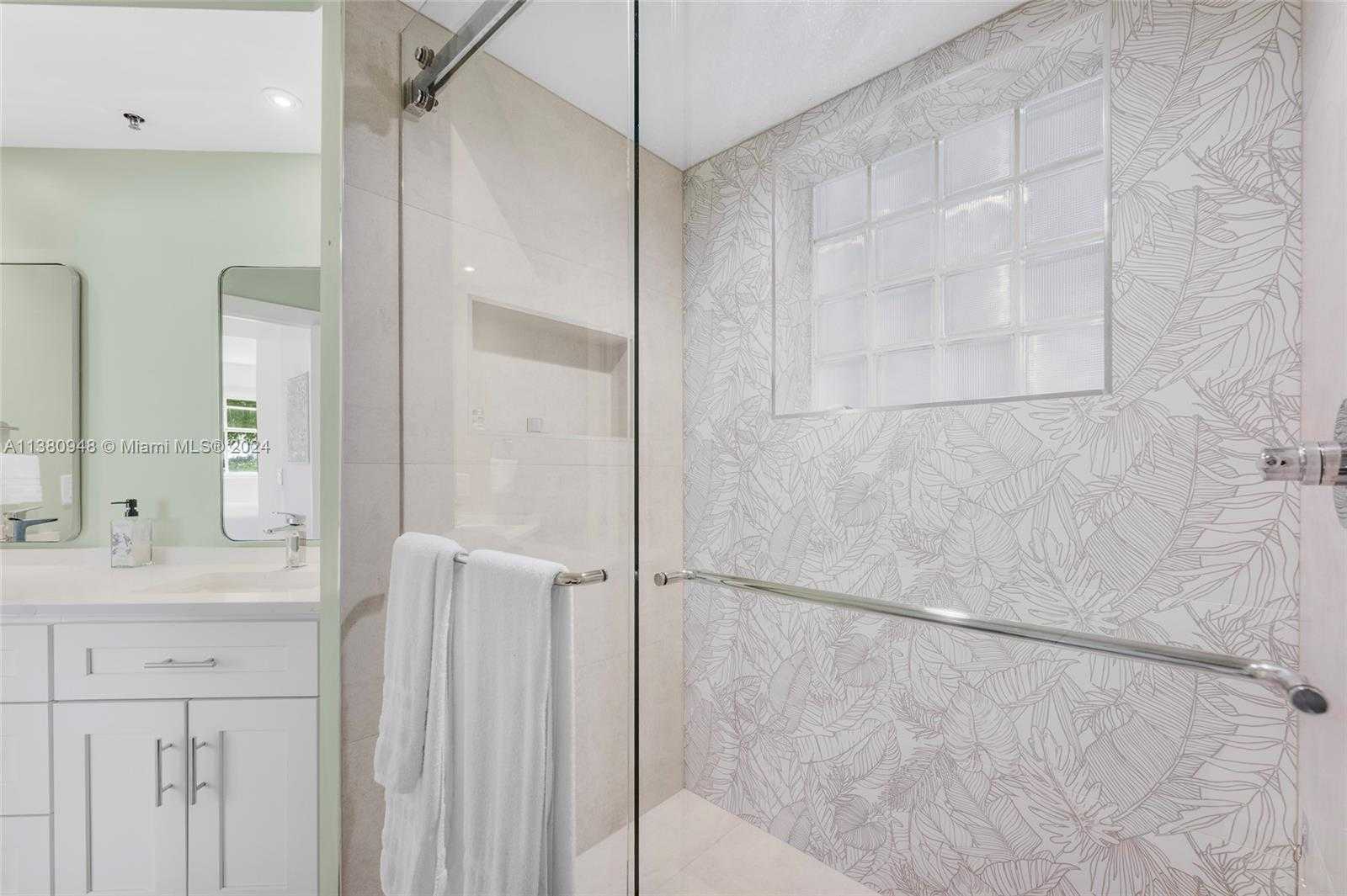 Small Image of 3255 NORTH EAST 184TH #12310, Aventura Number 62