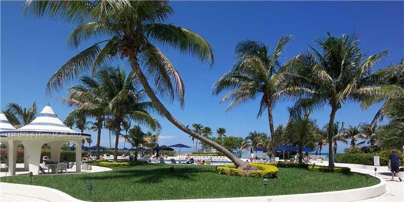 Small Image of 5161 Collins Ave, Miami Beach, FL 33140, USA Number 34