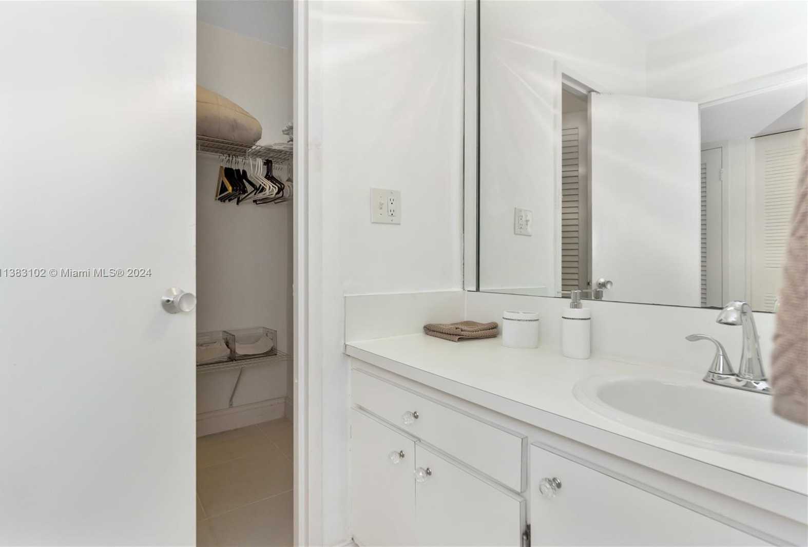 Small Image of 100 LINCOLN RD #306, Miami Beach Number 12