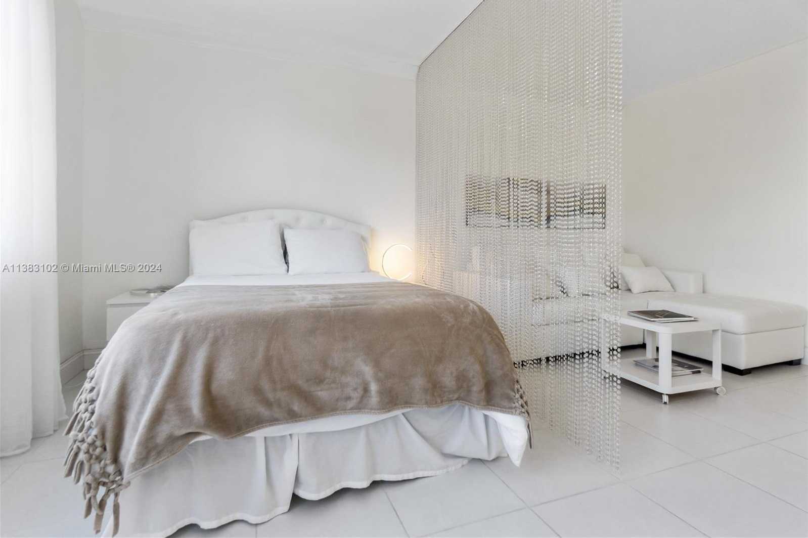 Small Image of 100 LINCOLN RD #306, Miami Beach Number 5
