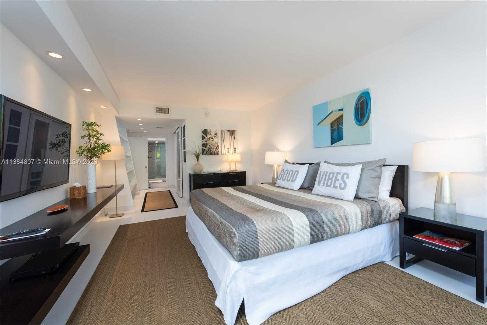 Small Image of 121 CRANDON BLVD #463, Key Biscayne Number 9