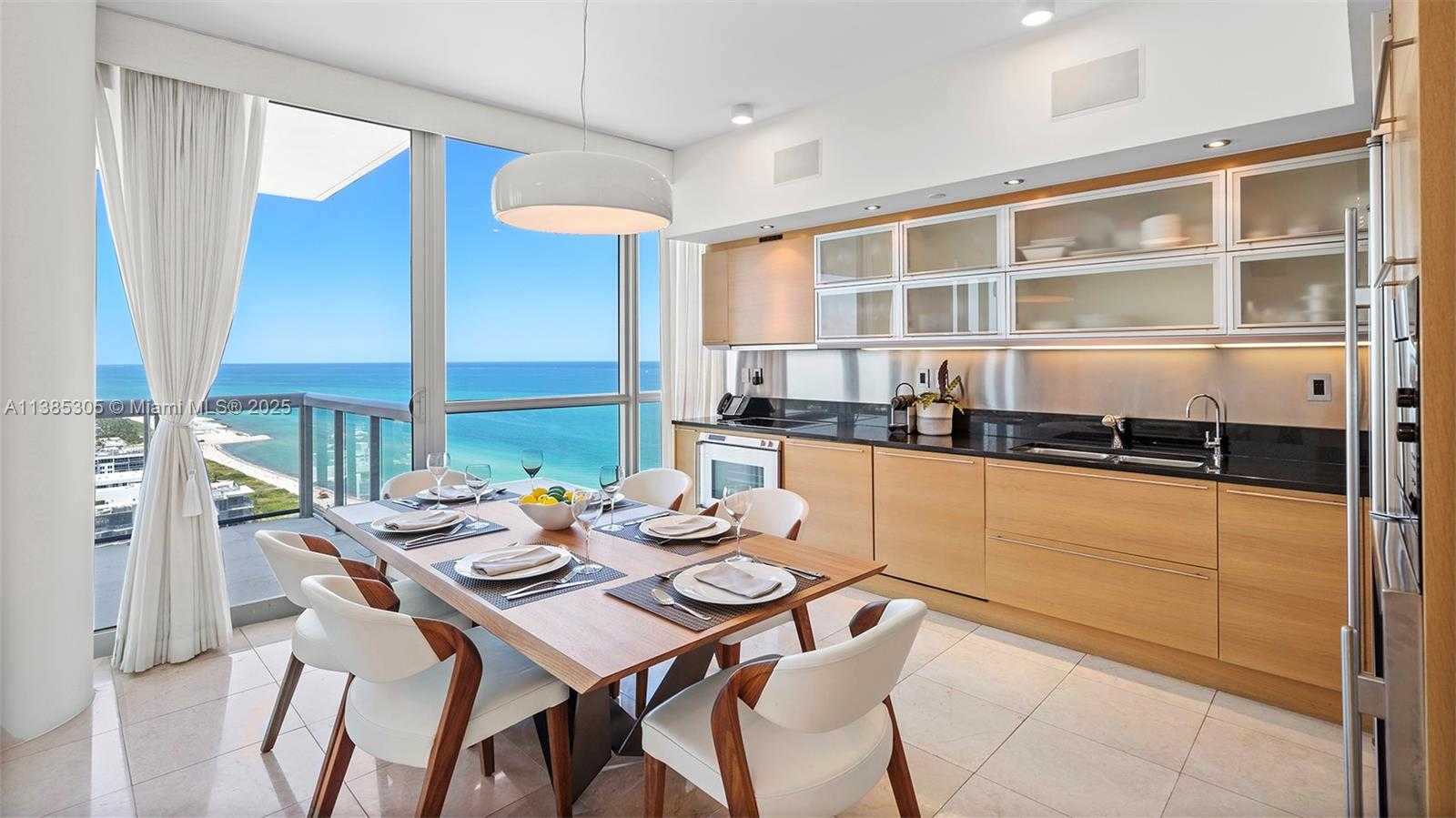 Small Image of 101 20TH ST #3903, Miami Beach Number 12
