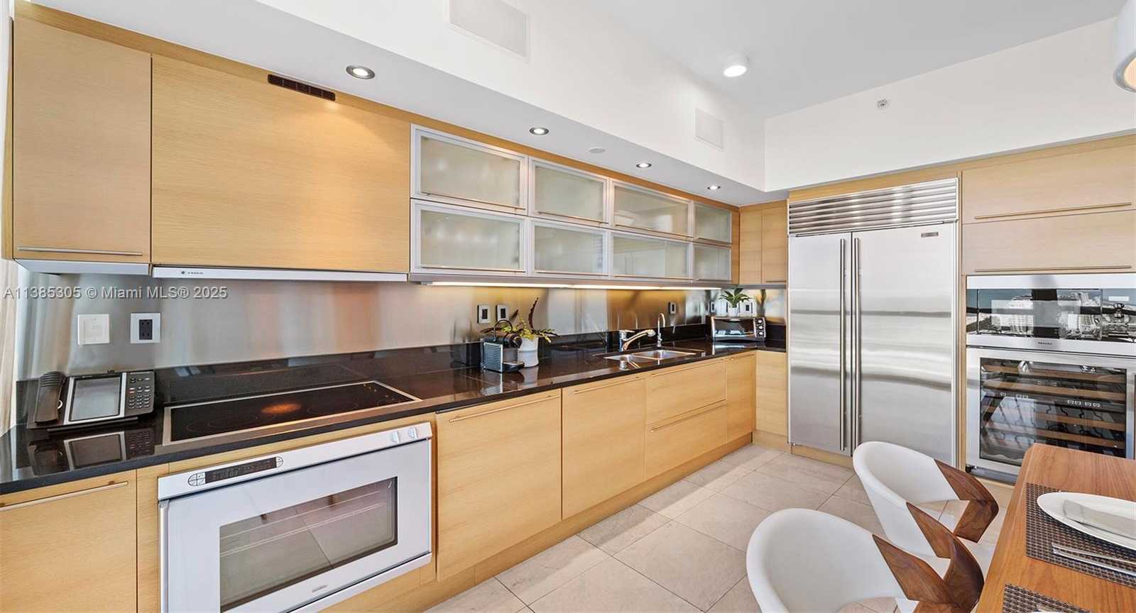 Small Image of 101 20TH ST #3903, Miami Beach Number 17