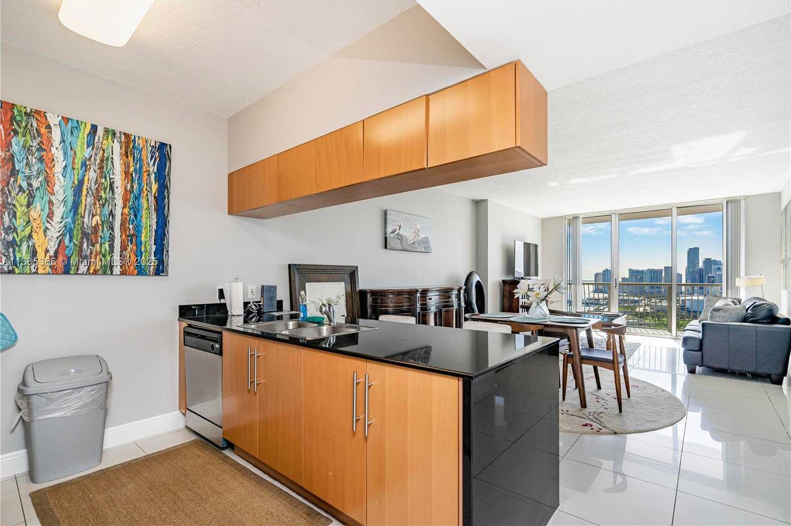 Small Image of 1750 NORTH BAYSHORE DR #3410, Miami Number 10