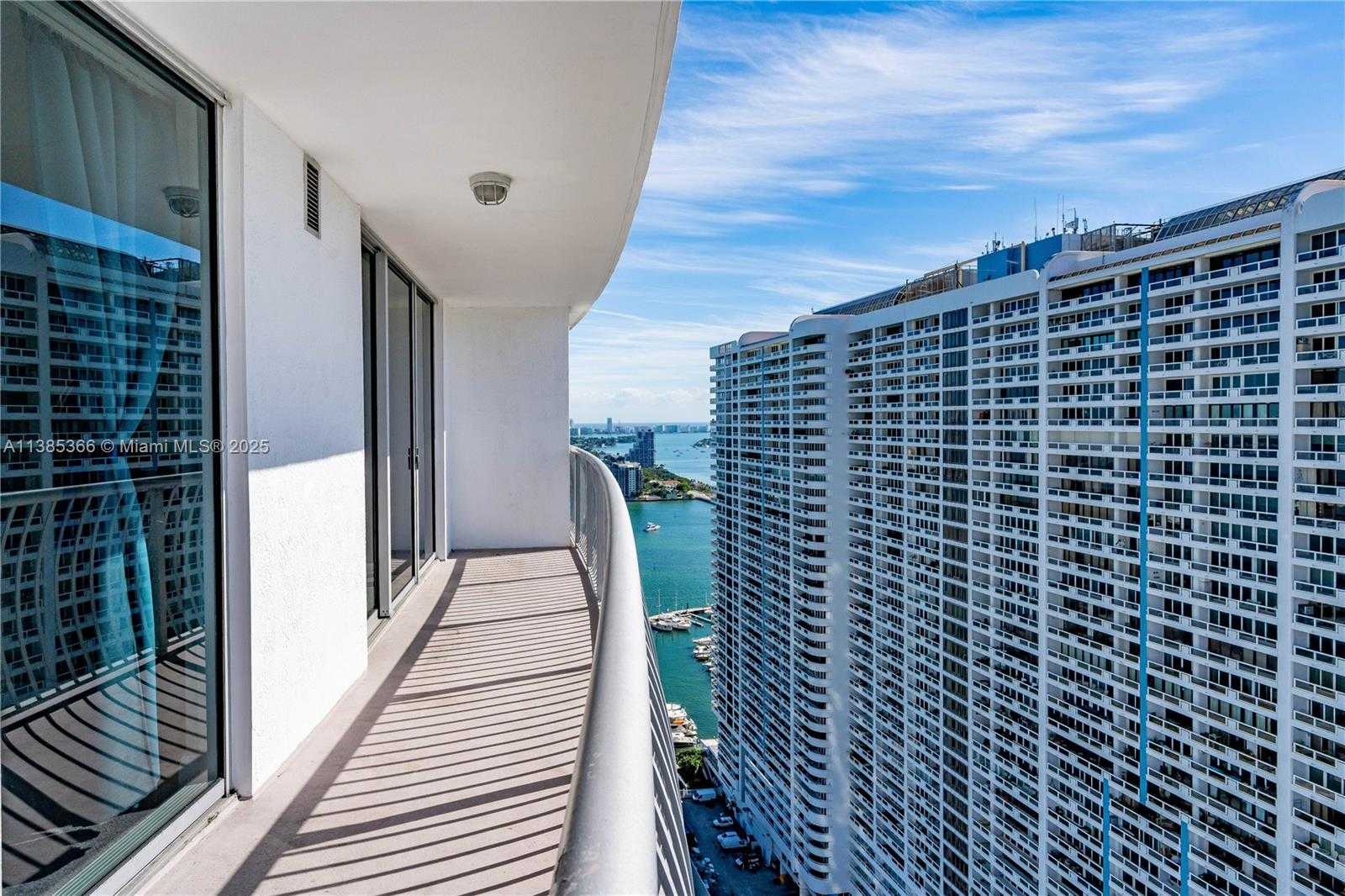 Small Image of 1750 NORTH BAYSHORE DR #3410, Miami Number 24
