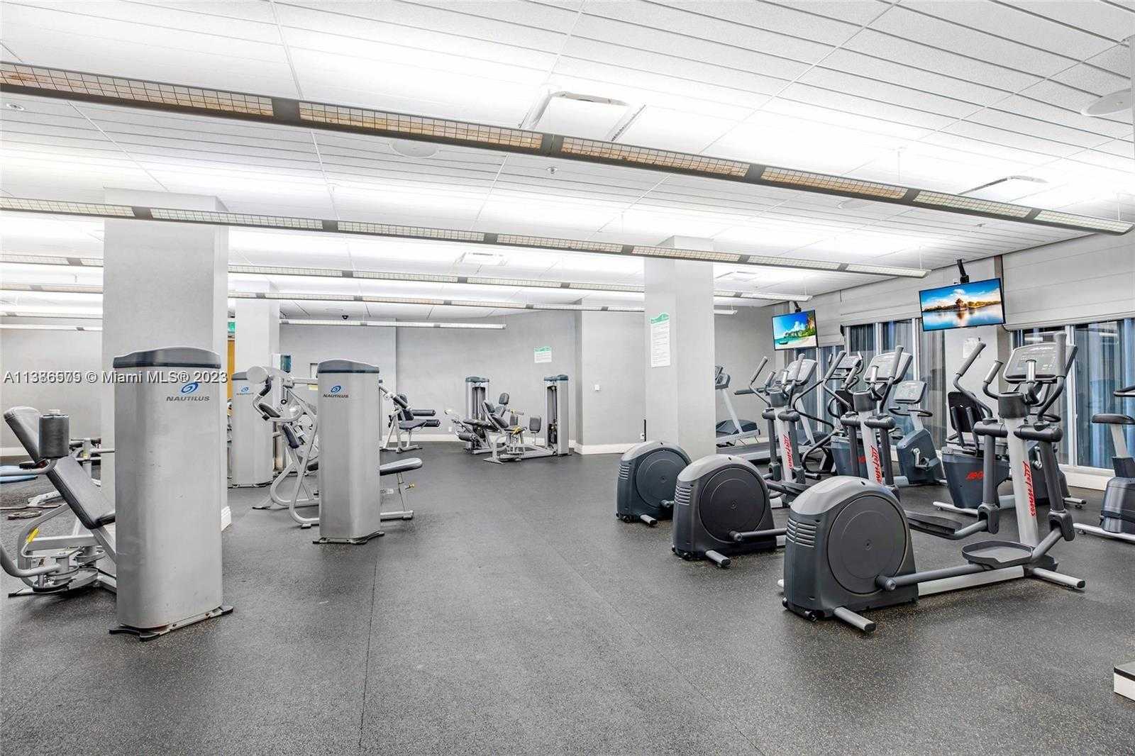 Small Image of 3801 SOUTH OCEAN DR #2J, Hollywood Number 17