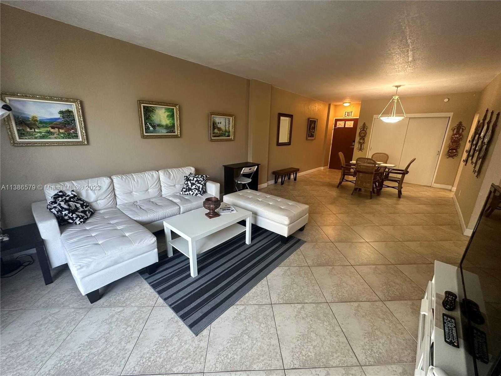 Small Image of 3801 SOUTH OCEAN DR #2J, Hollywood Number 6