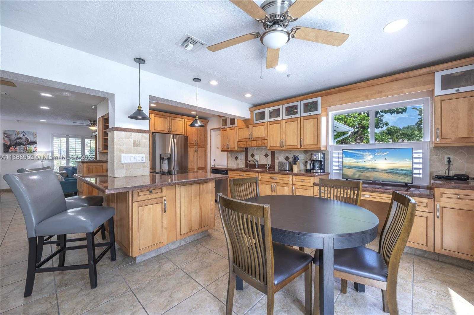 Small Image of 1690 NORTH EAST 25TH AVE, Pompano Beach Number 23