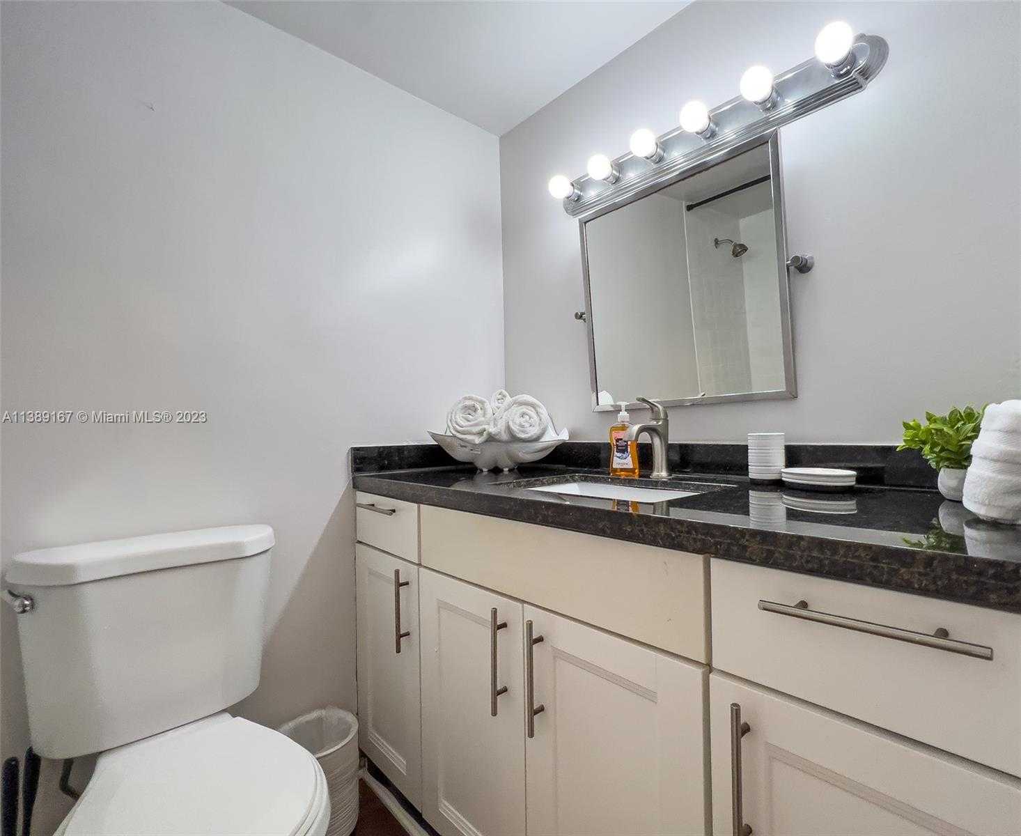 Small Image of 7904 WEST DR #812, North Bay Village Number 19