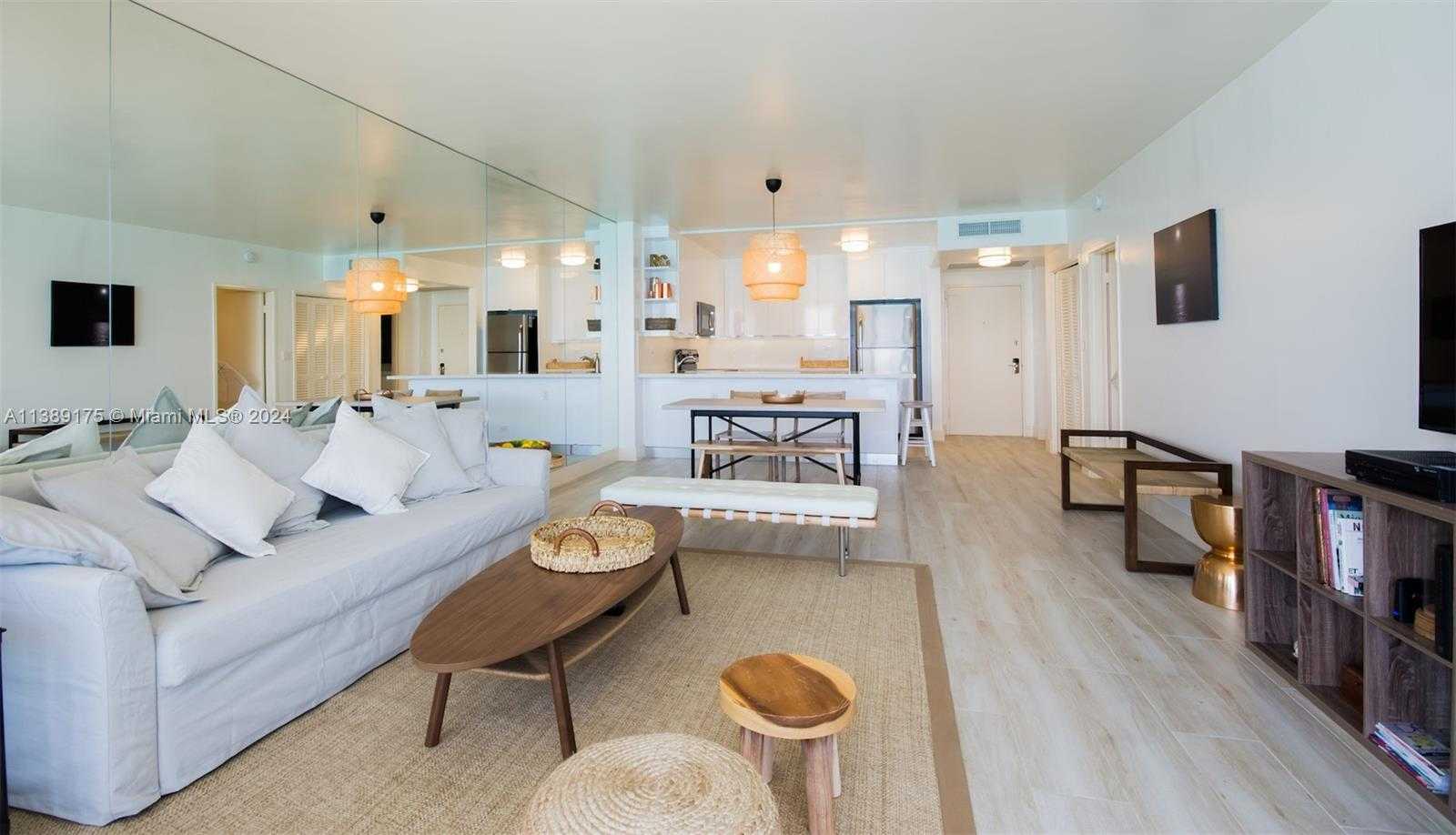 Small Image of 5601 COLLINS AVE #1204, Miami Beach Number 5