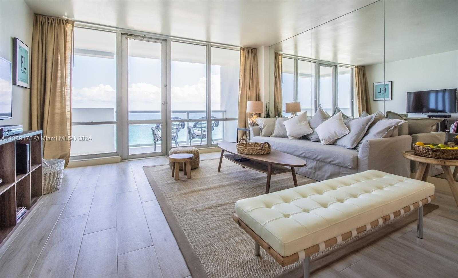 Small Image of 5601 COLLINS AVE #1204, Miami Beach Number 9