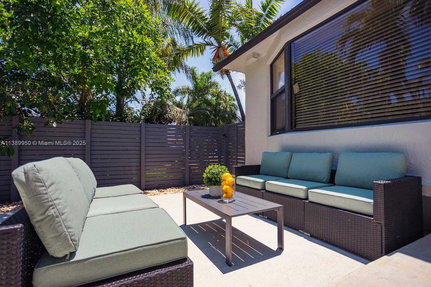 Small Image of 801 HARRISON ST, Hollywood Number 11