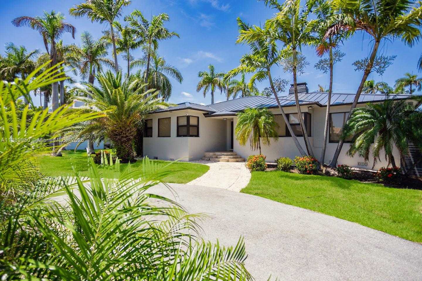 Small Image of 801 HARRISON ST, Hollywood Number 14