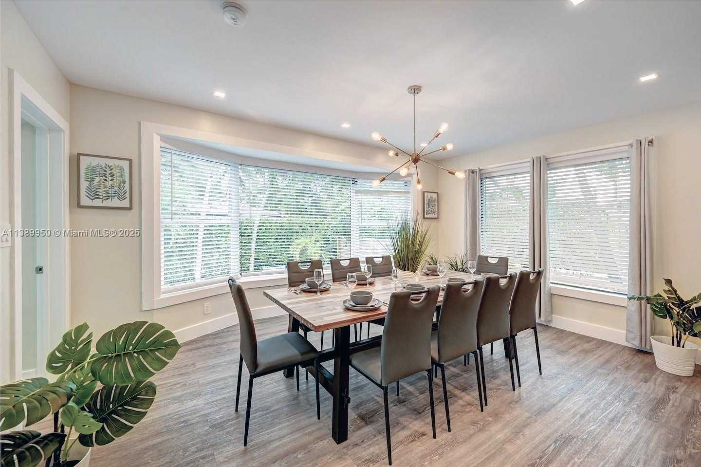 Small Image of 801 HARRISON ST, Hollywood Number 18