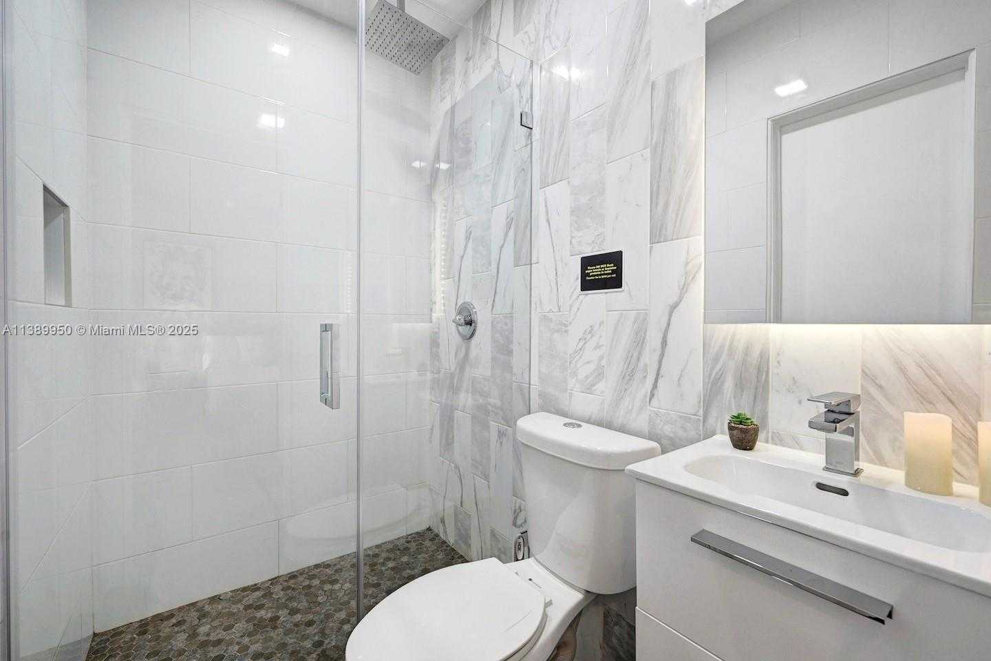 Small Image of 801 HARRISON ST, Hollywood Number 23