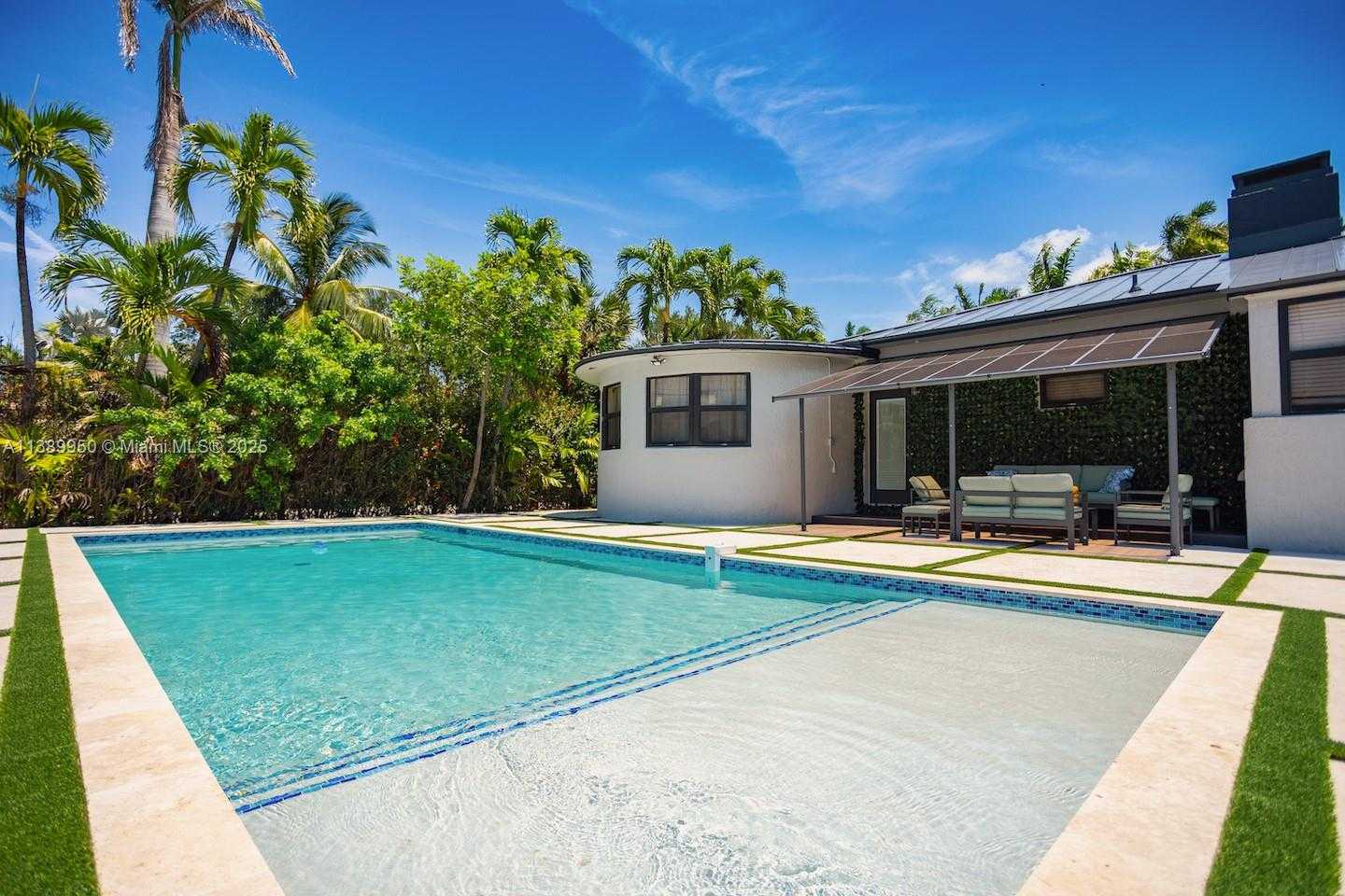 Small Image of 801 HARRISON ST, Hollywood Number 6