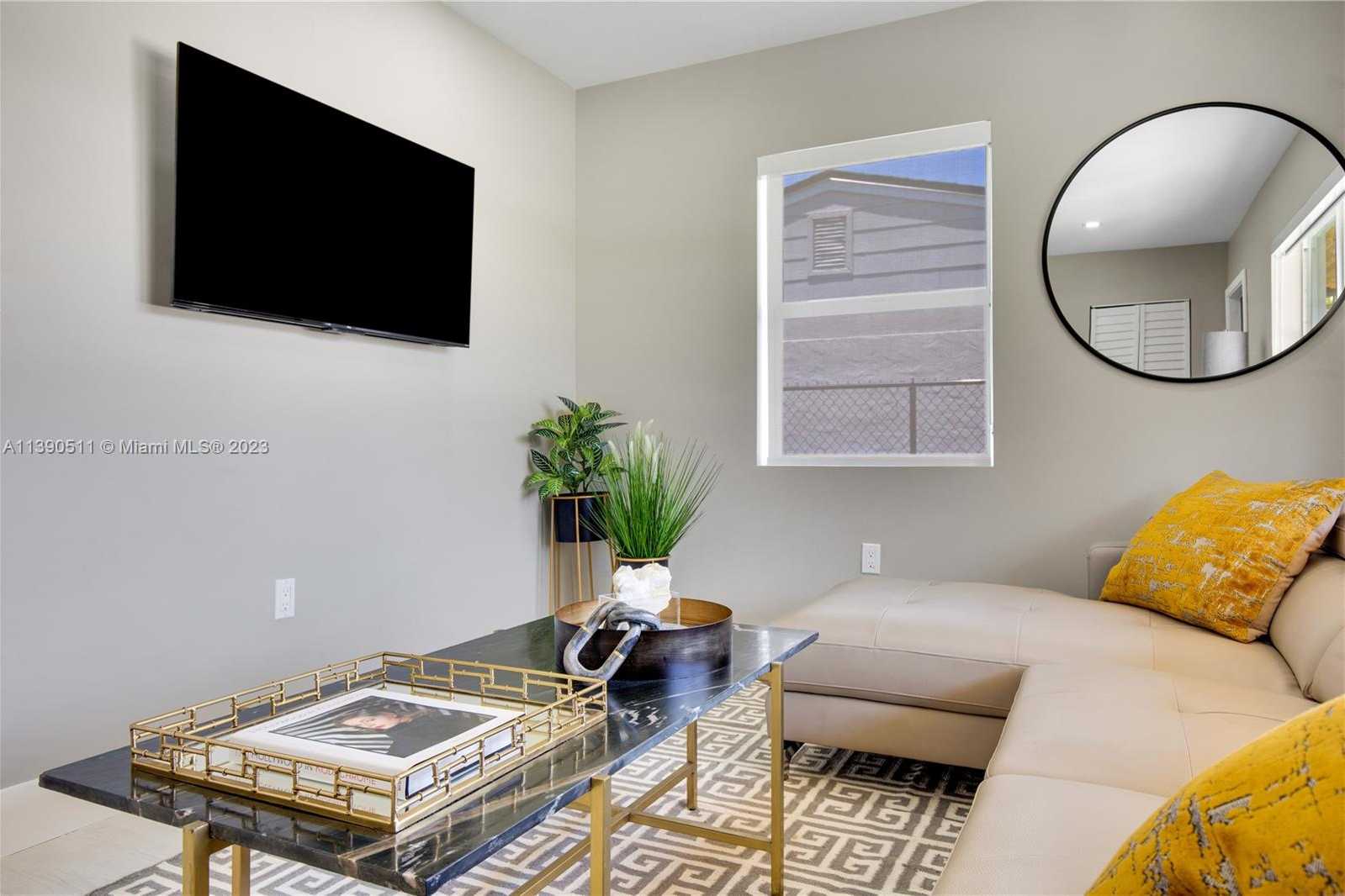 Small Image of 6428 SOUTH WEST 23RD ST #6428, Miami Number 3