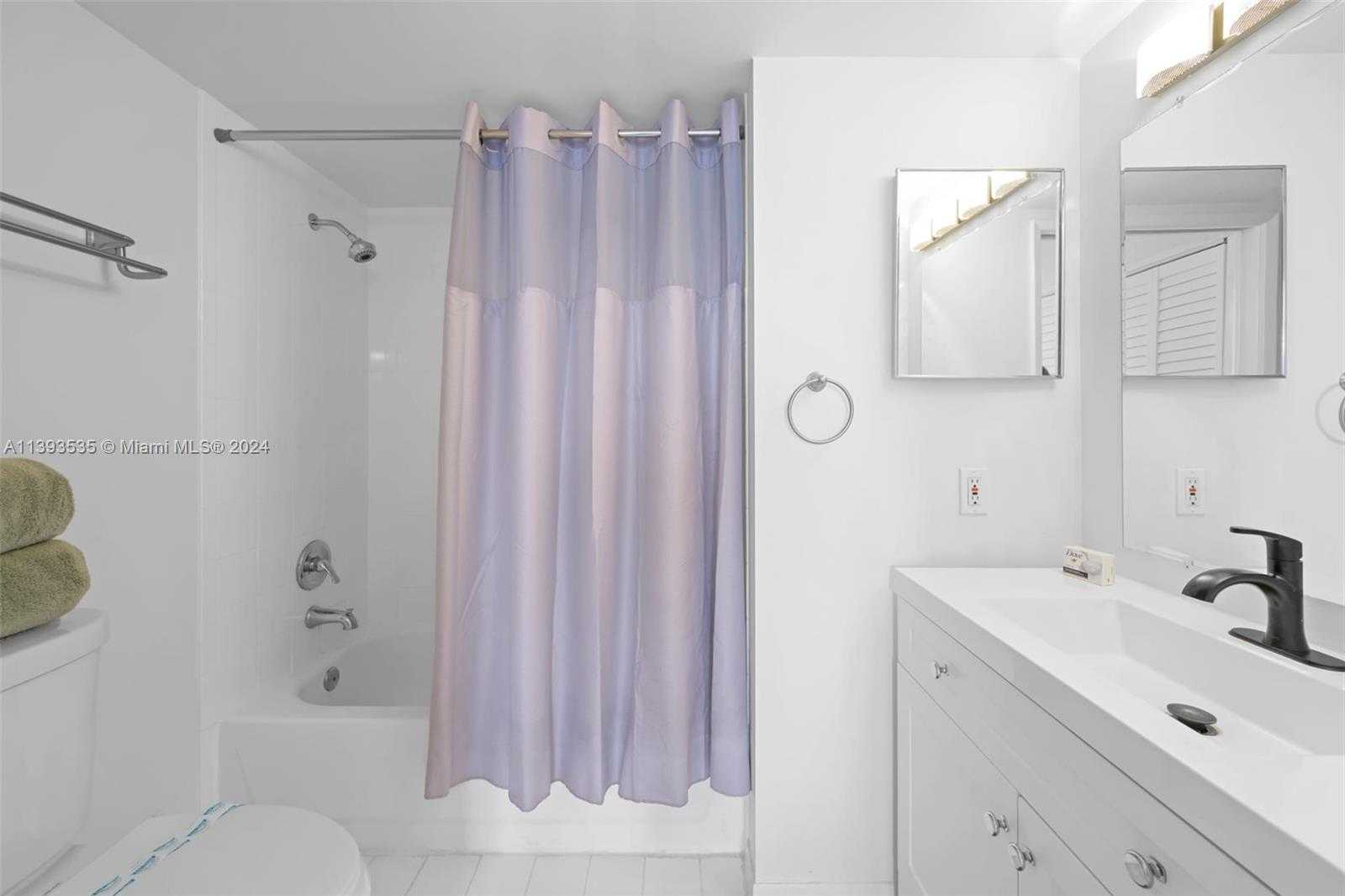 Small Image of 19501 EAST COUNTRY CLUB DR #9603, Aventura Number 35