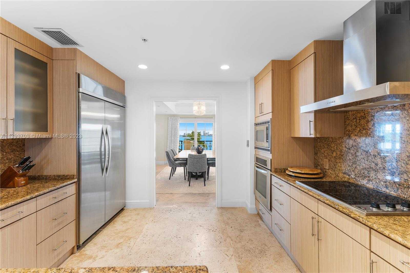 Small Image of 2436 FISHER ISLAND DR #5306, Miami Beach Number 14