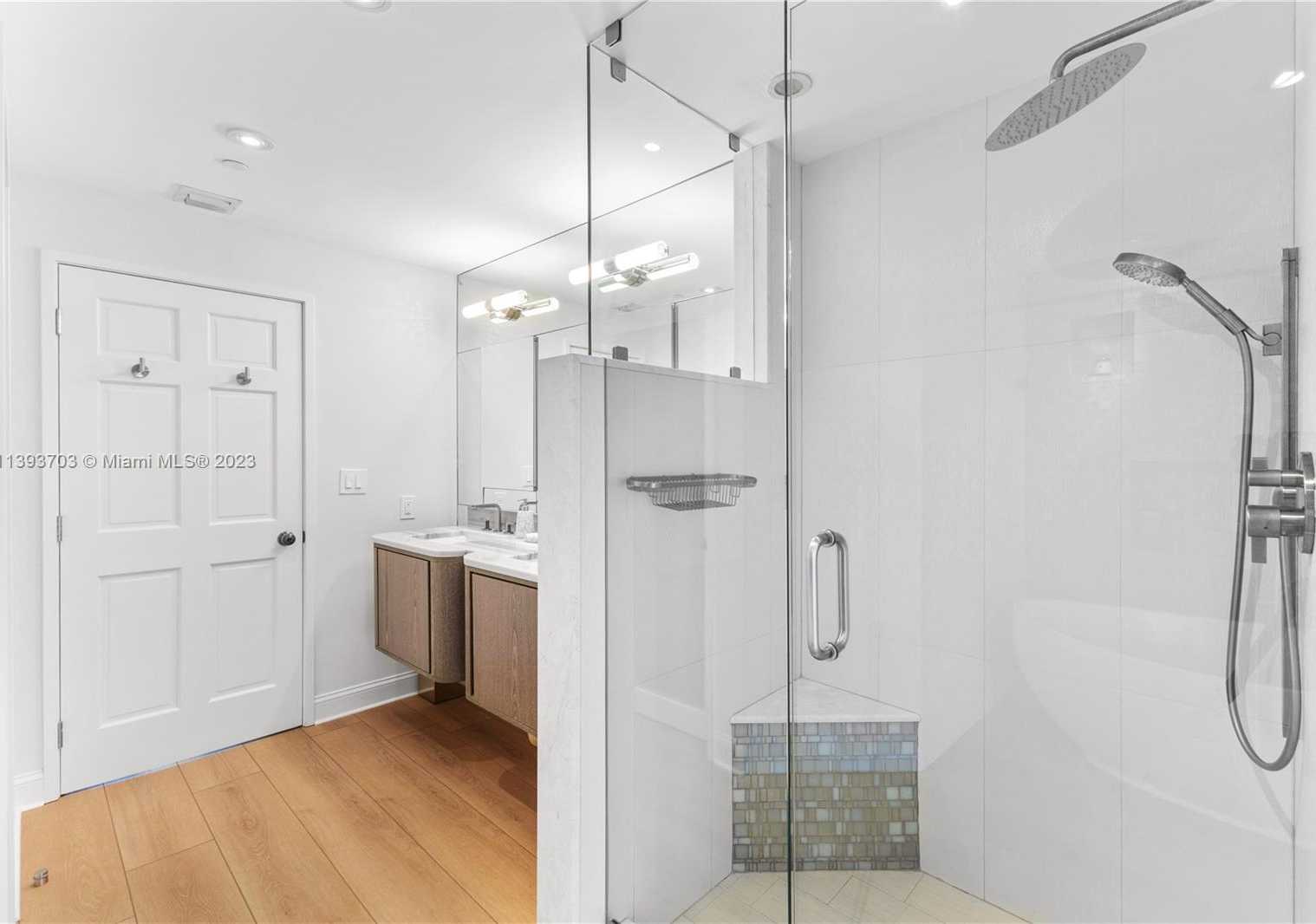 Small Image of 2436 FISHER ISLAND DR #5306, Miami Beach Number 20