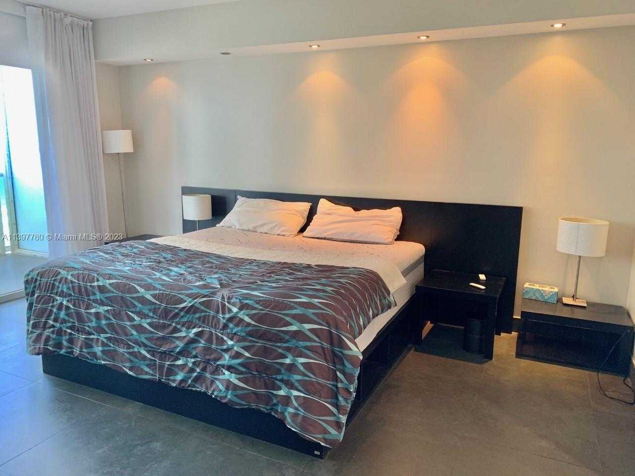 Small Image of 1830 SOUTH OCEAN DR #1610, Hallandale Beach Number 15