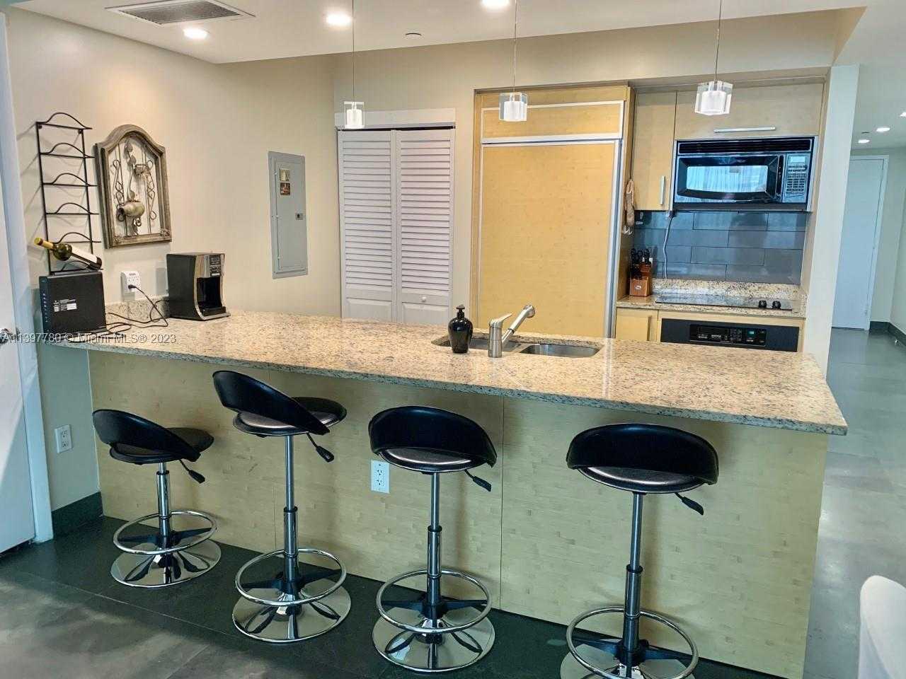 Small Image of 1830 SOUTH OCEAN DR #1610, Hallandale Beach Number 9