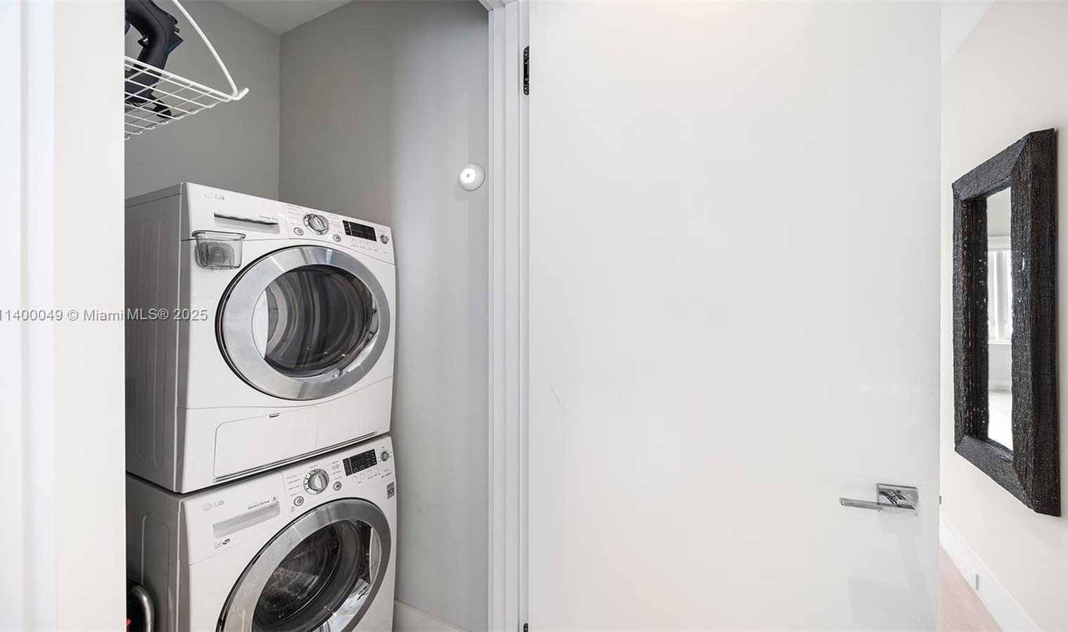 Small Image of 2301 #1609, Miami Beach Number 44