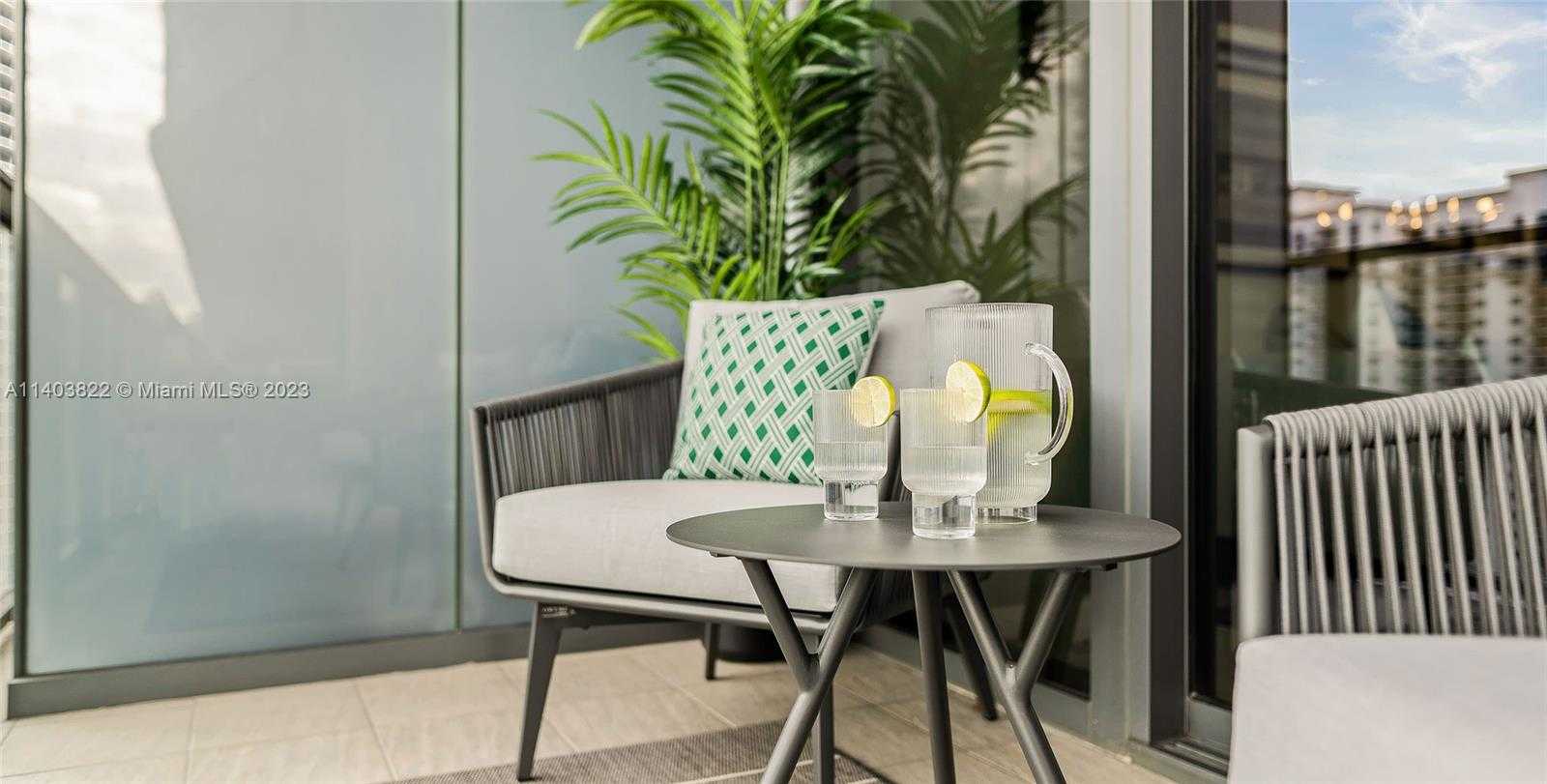 Small Image of 1000 Brickell Plaza, Miami, FL 33131, USA Number 24