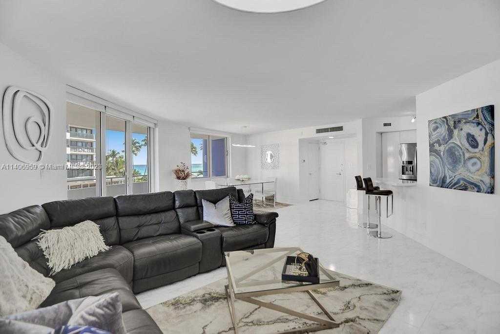 Small Image of 5161 COLLINS AVE #412, Miami Beach Number 10