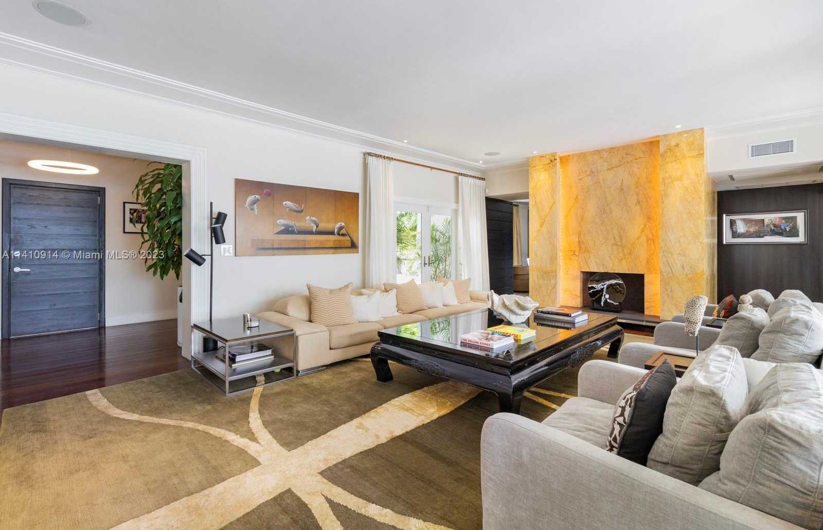 Small Image of 820 WEST DILIDO DR, Miami Beach Number 3