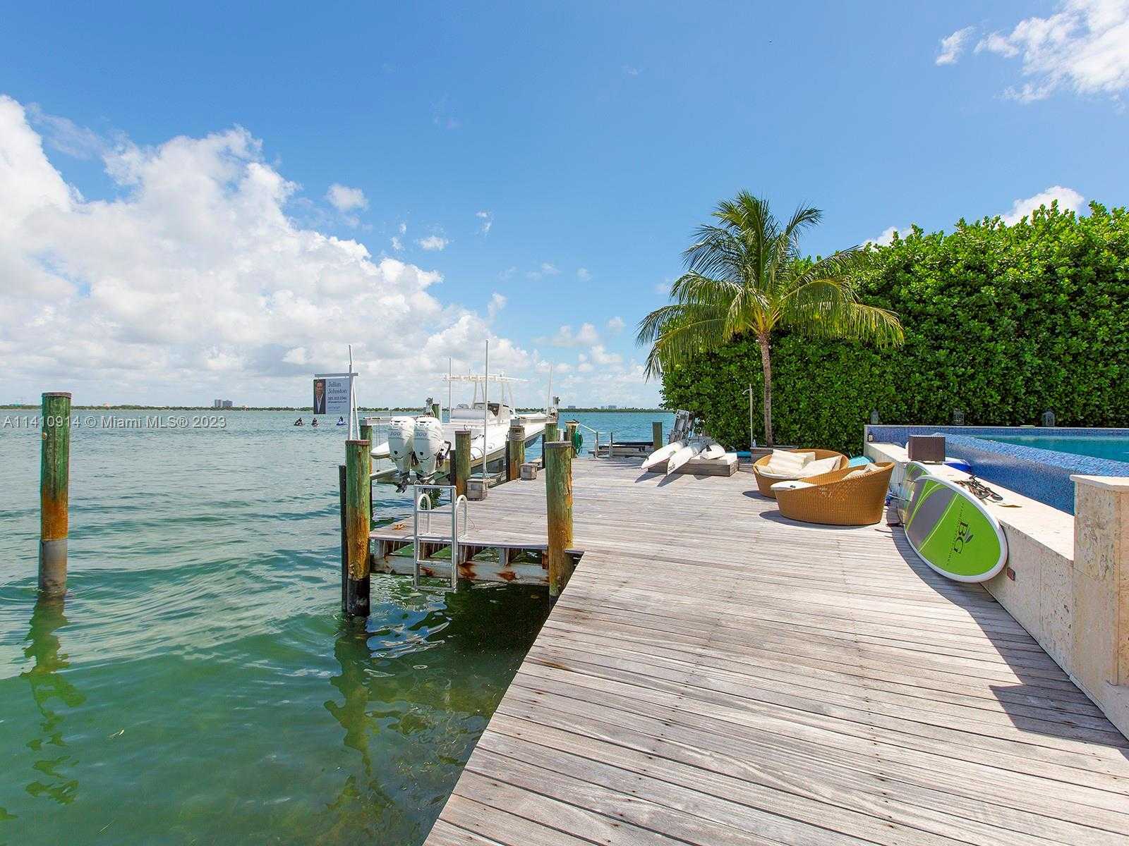 Small Image of 820 WEST DILIDO DR, Miami Beach Number 30