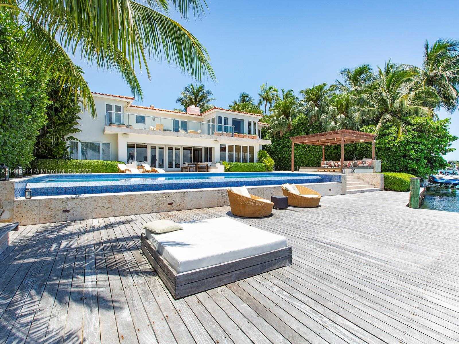 Small Image of 820 WEST DILIDO DR, Miami Beach Number 32
