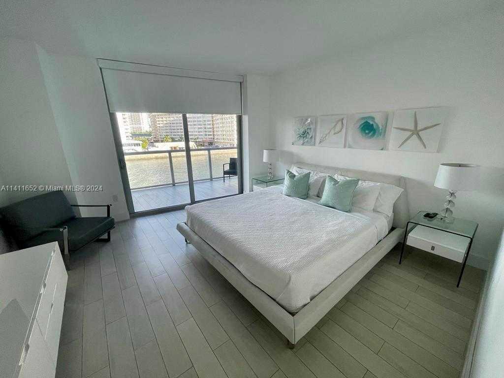 Small Image of 2600 HALLANDALE BEACH BLVD #402, Hallandale Beach Number 6
