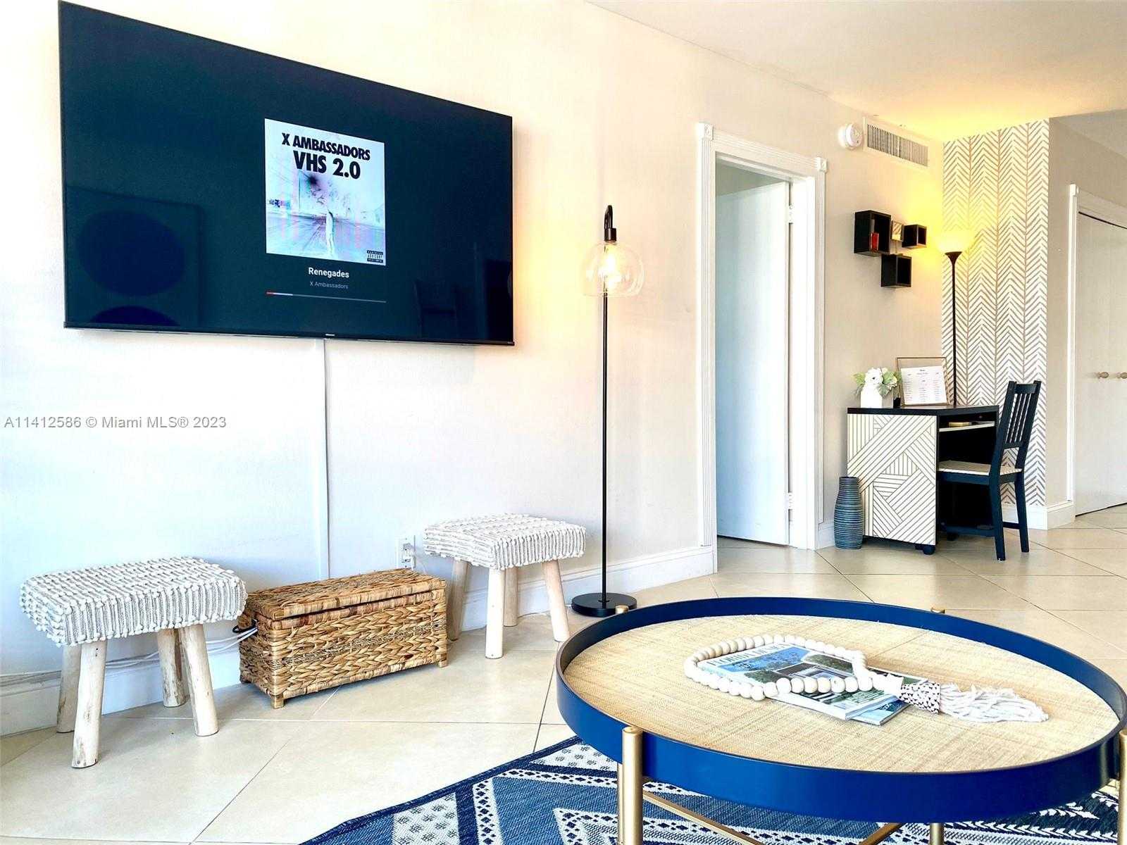 Small Image of 5161 #1502, Miami Beach Number 7