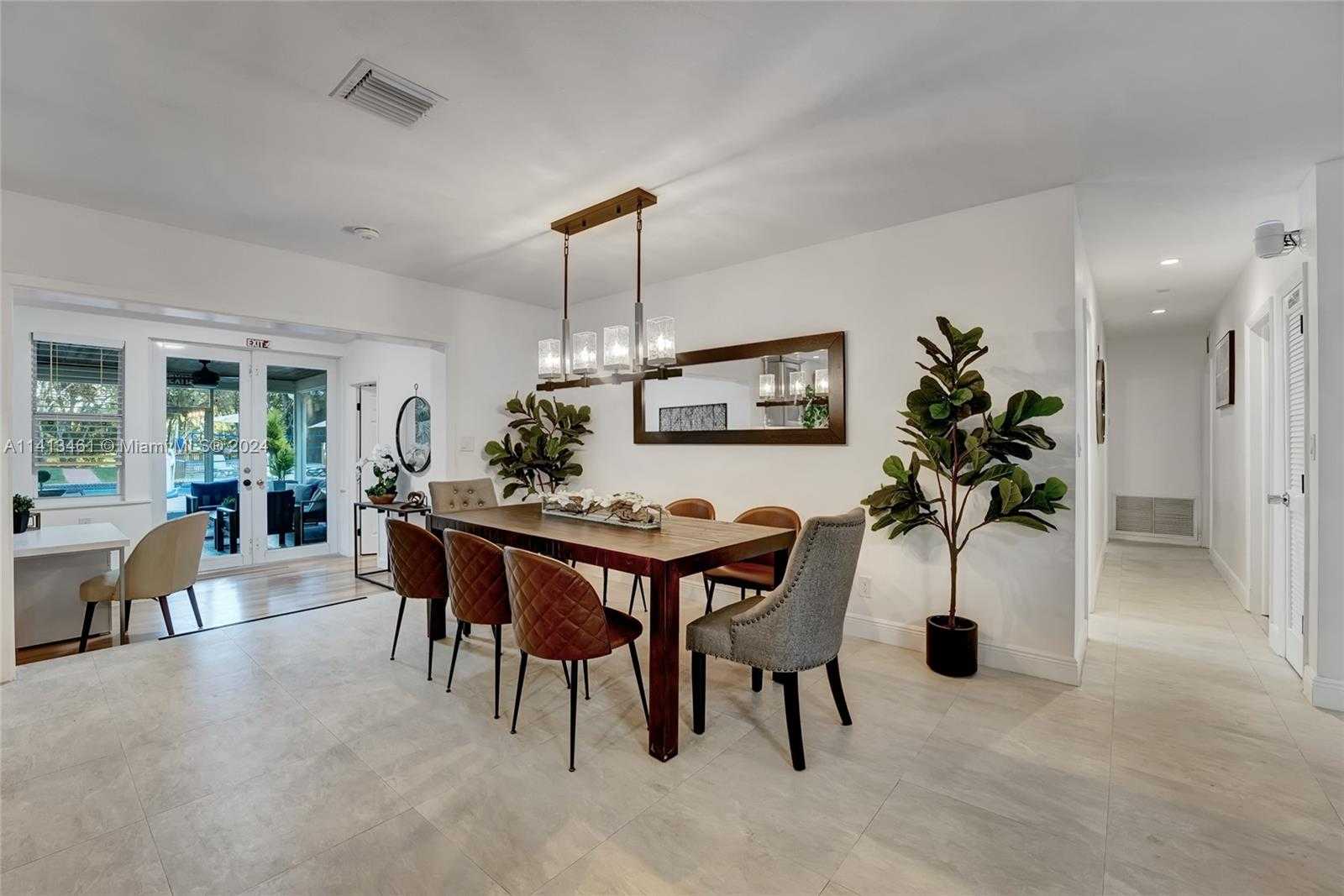 Small Image of 14330 SOUTH WEST 20TH ST, Davie Number 13