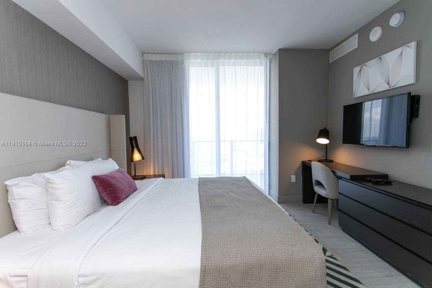 Small Image of 4010 SOUTH OCEAN DR #1201, Hollywood Number 7