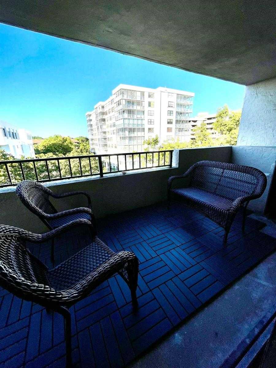 Small Image of 141 CRANDON BLVD #433, Key Biscayne Number 11