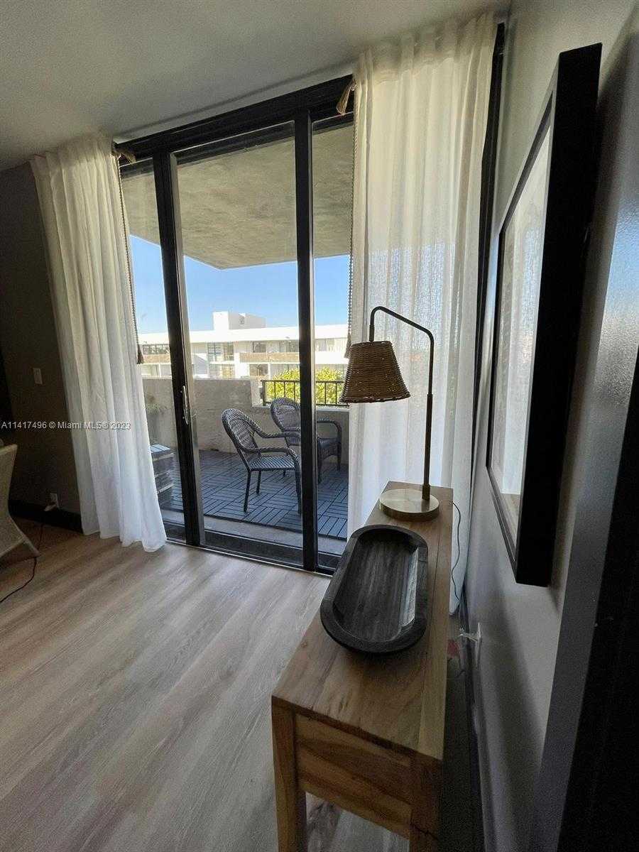 Small Image of 141 CRANDON BLVD #433, Key Biscayne Number 9