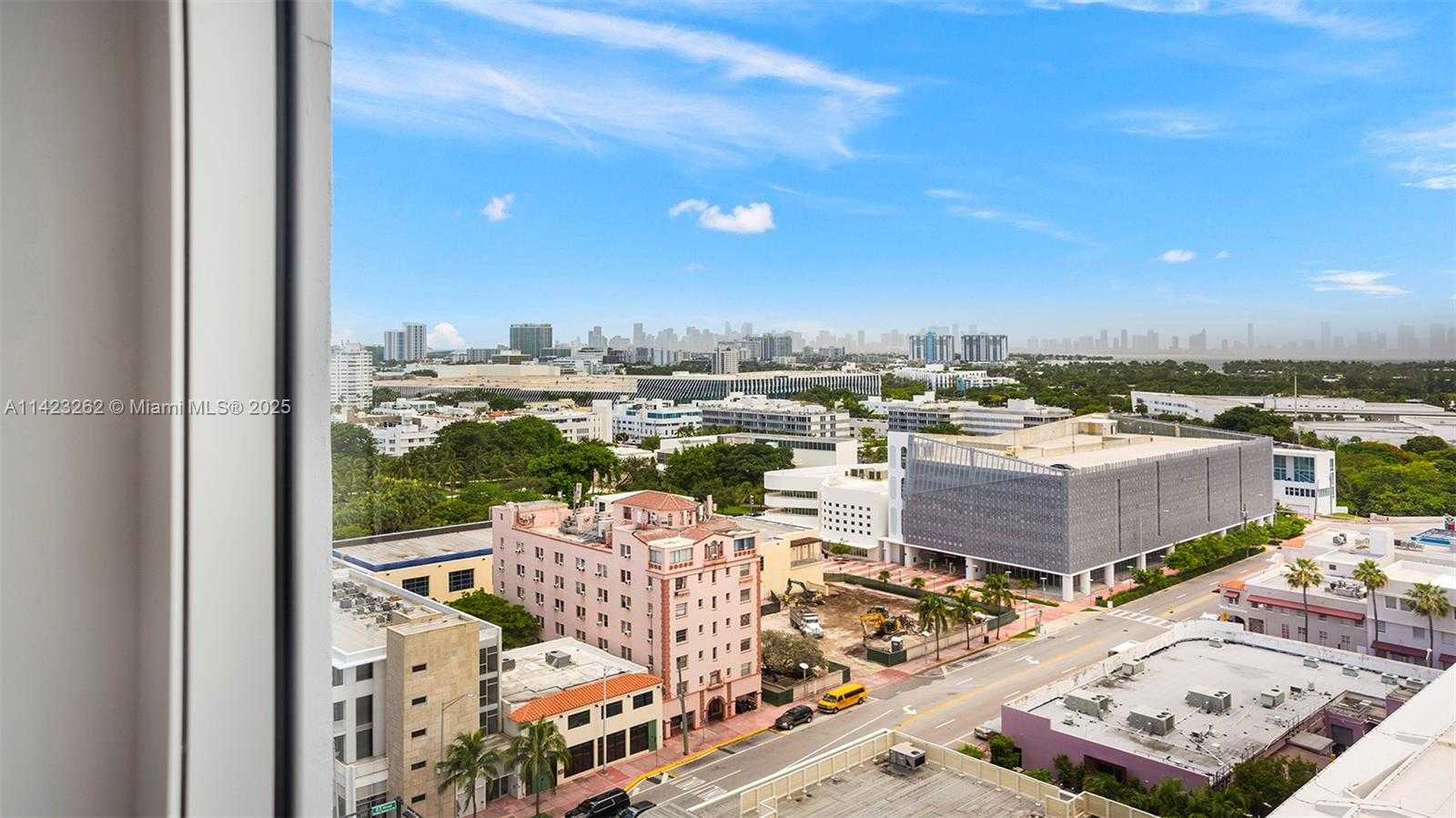 Small Image of 2301 #1632, Miami Beach Number 10