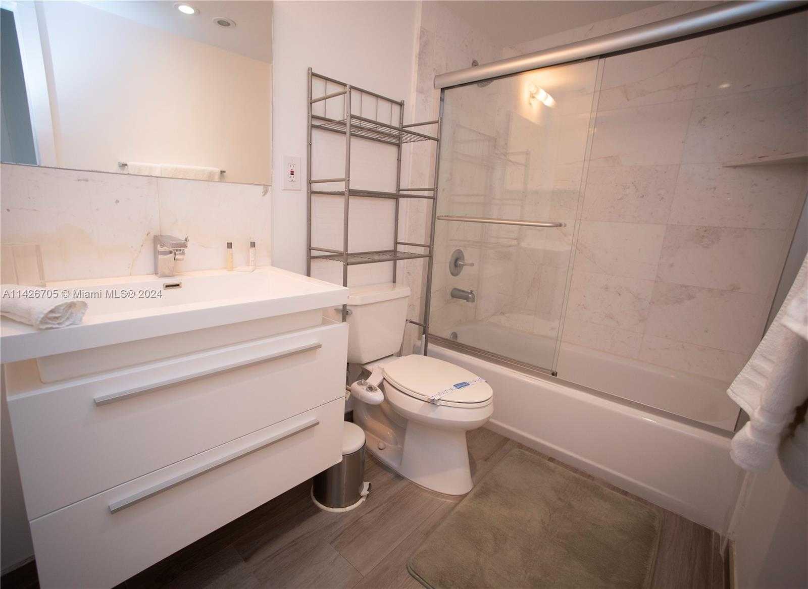 Small Image of 19370 COLLINS AVE #402, Sunny Isles Beach Number 18
