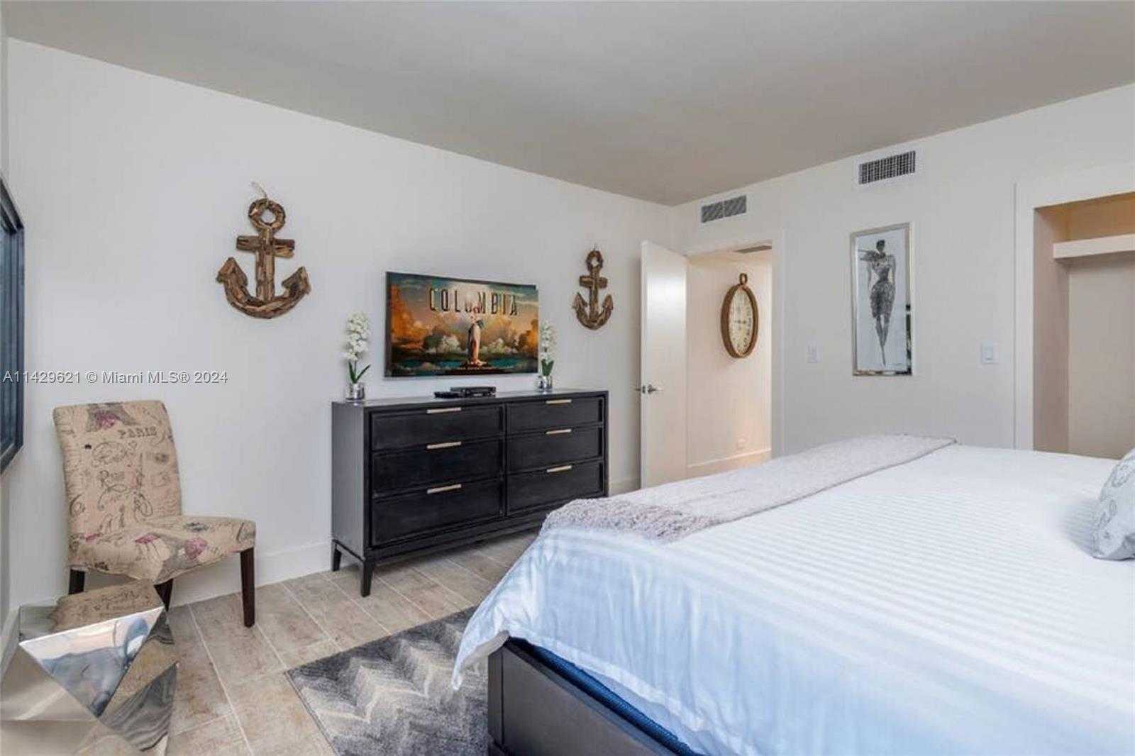 Small Image of 102 24TH ST #1108, Miami Beach Number 20