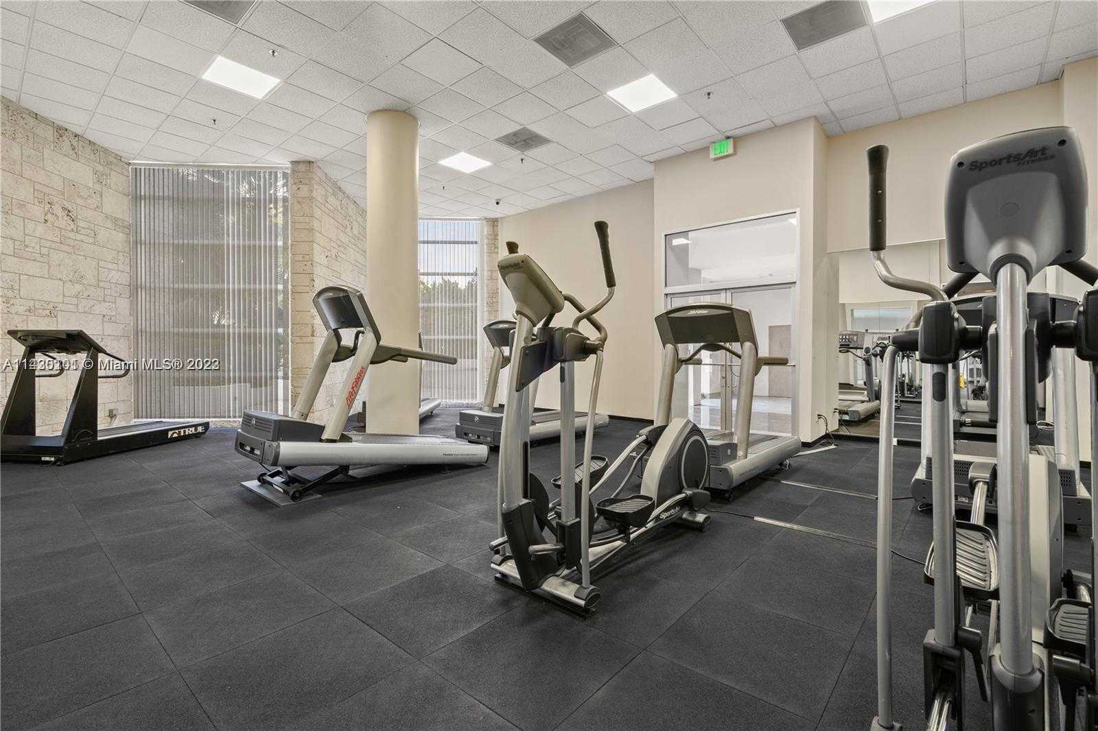 Small Image of 5151 COLLINS AVE #1027, Miami Beach Number 14