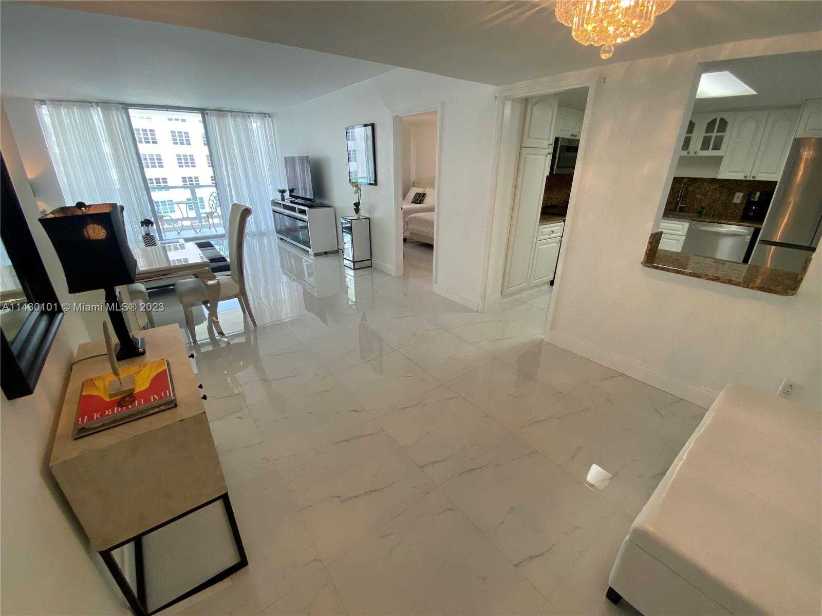 Small Image of 5151 COLLINS AVE #1027, Miami Beach Number 4
