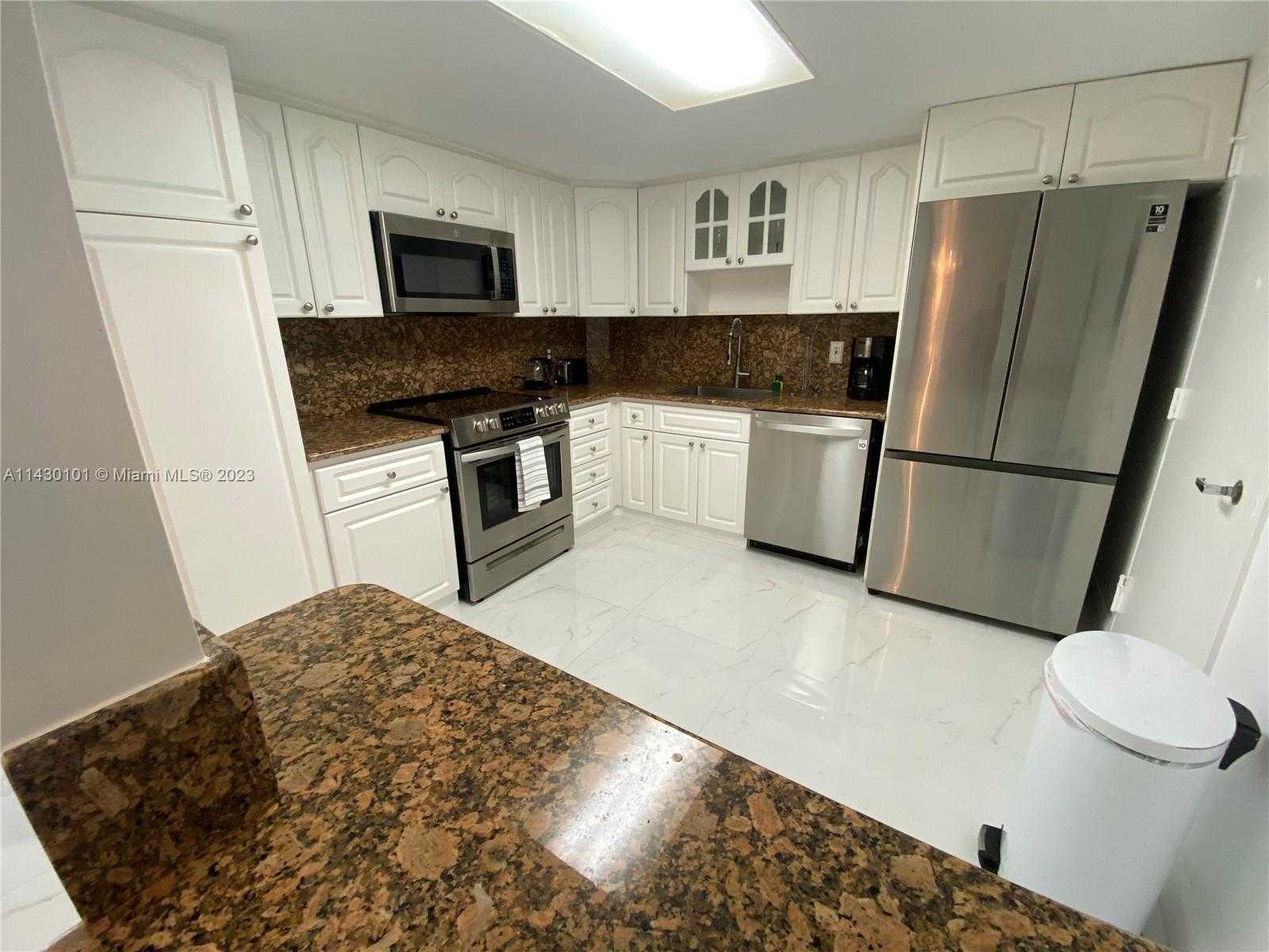 Small Image of 5151 COLLINS AVE #1027, Miami Beach Number 7