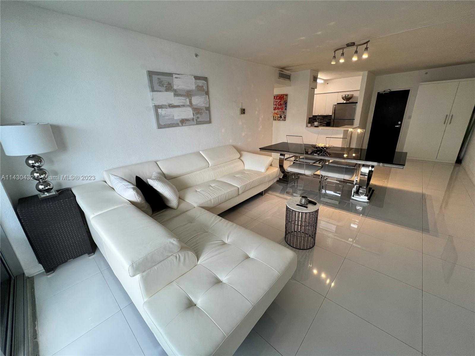Small Image of 1500 BAY RD #1164S, Miami Beach Number 2